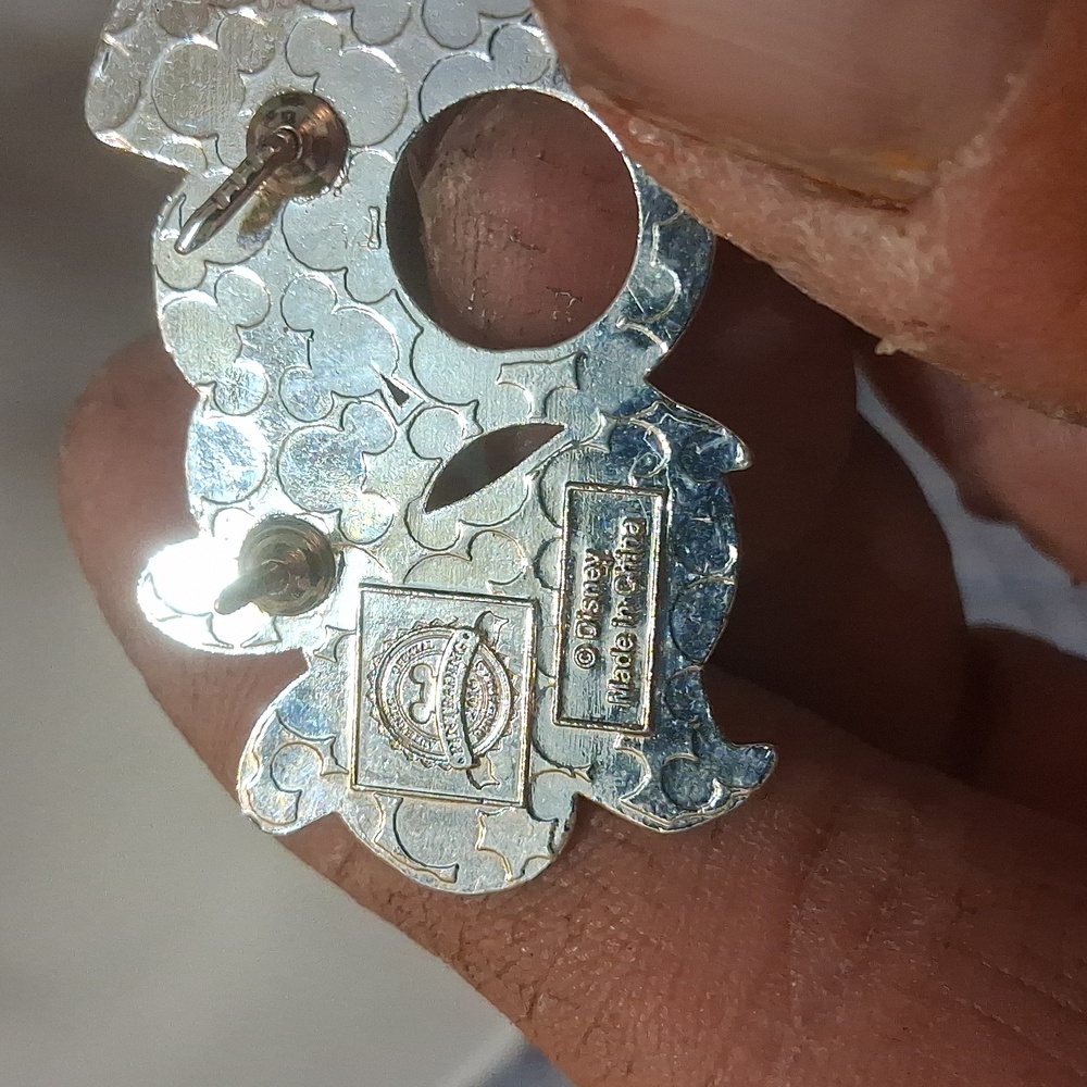 Disney Pin - Picture 5 of 5